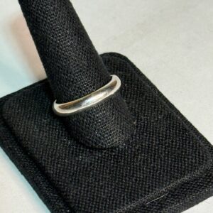 Simple men’s band
